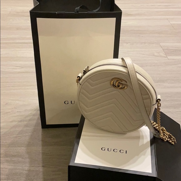 Gucci Marmont mini round shoulder bag